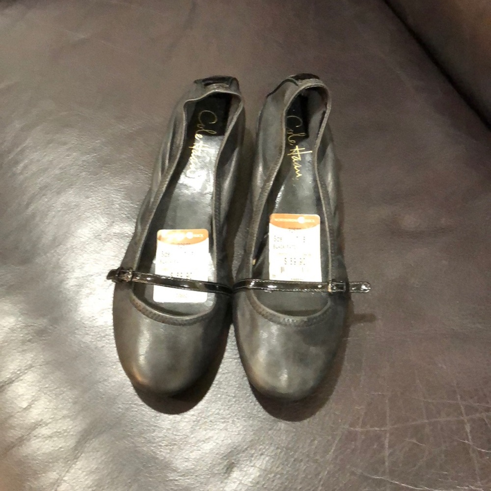 Cole Haan Women’s Black size 7 Slip On Flats